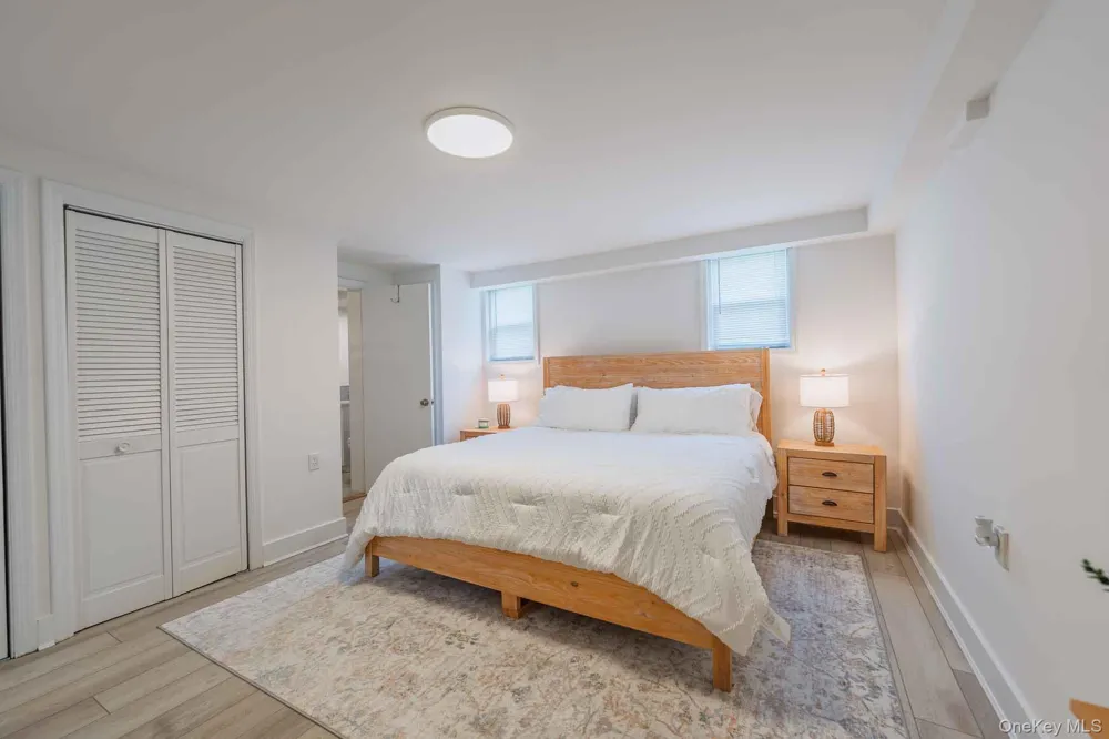 1215 W Park Avenue East Atlantic Beach, NY 11561