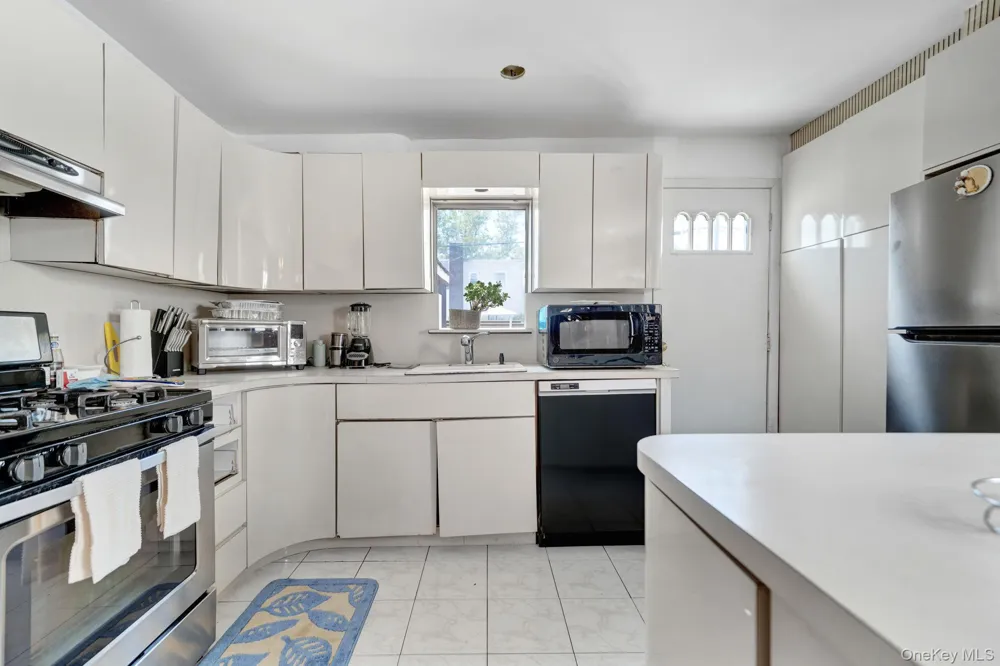 1646 E 36th Street Brooklyn, NY 11234