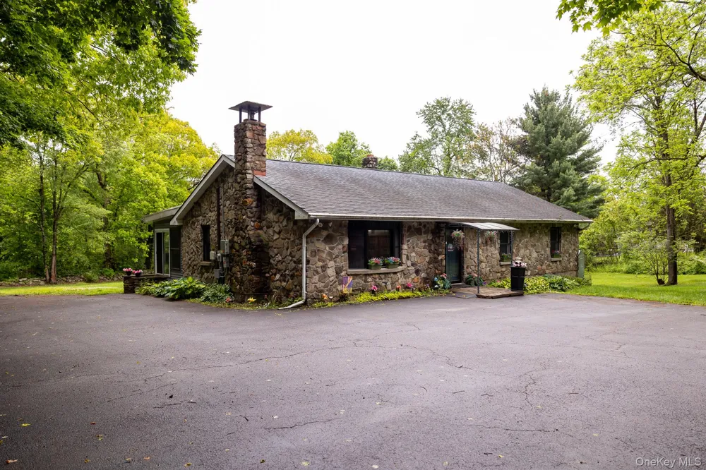 1544 Route 300 Newburgh, NY 12550