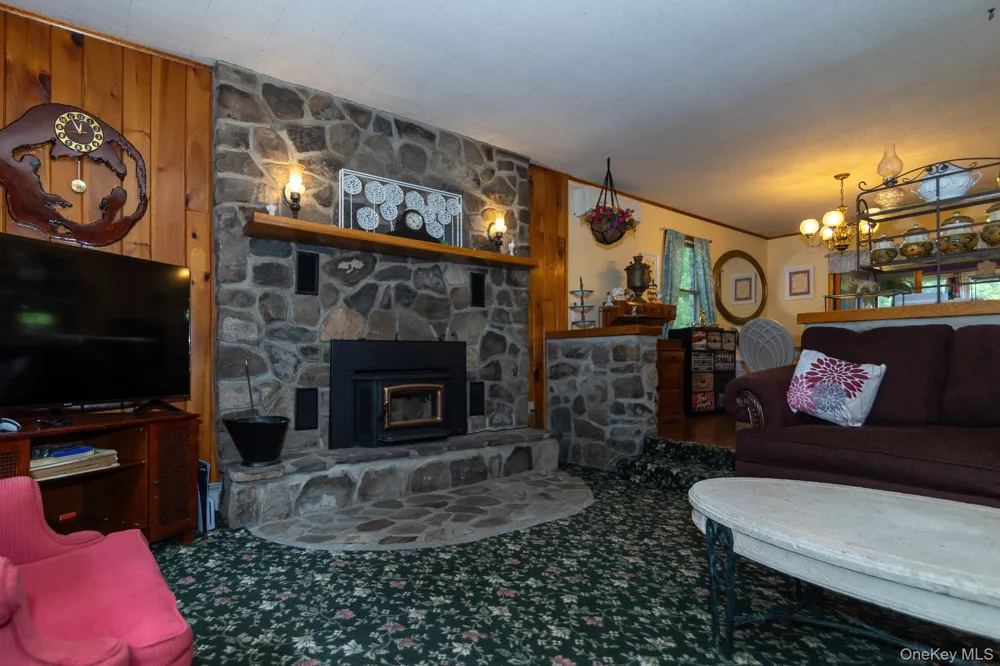 1544 Route 300 Newburgh, NY 12550