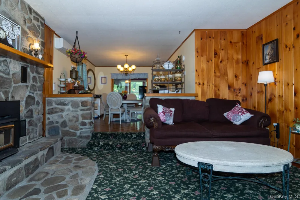 1544 Route 300 Newburgh, NY 12550