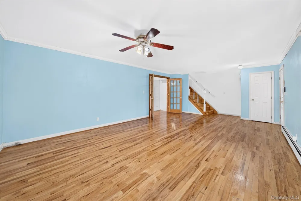 87-16 Palo Alto Street Hollis, NY 11423