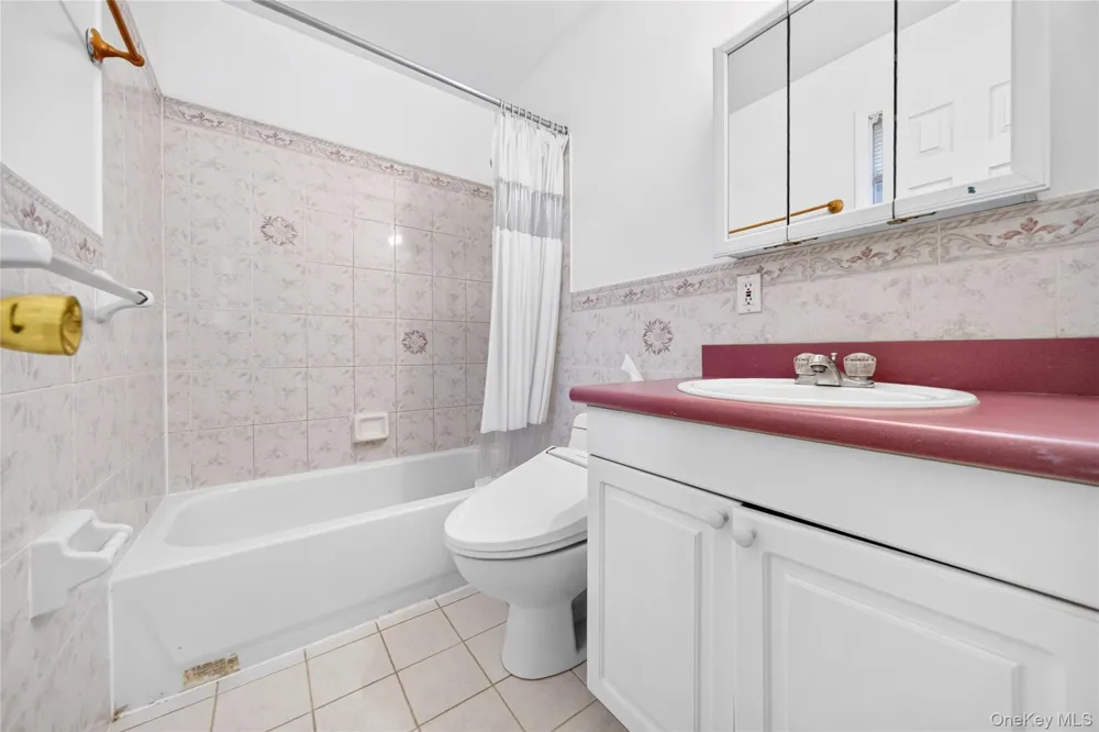 87-16 Palo Alto Street Hollis, NY 11423