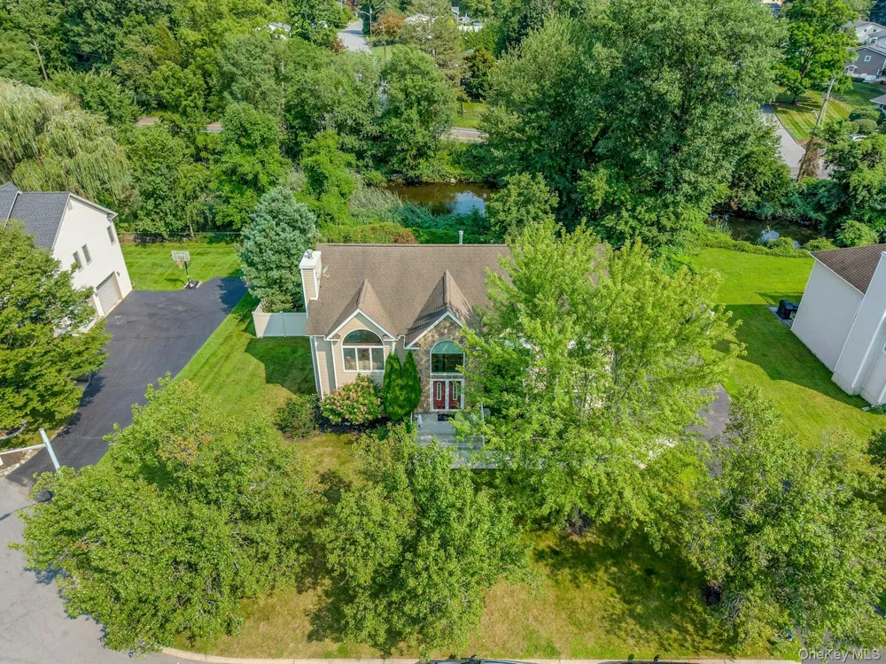 14 Stern Place Congers, NY 10920