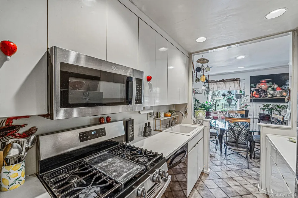 8429 153rd Avenue #3CD Howard Beach, NY 11414