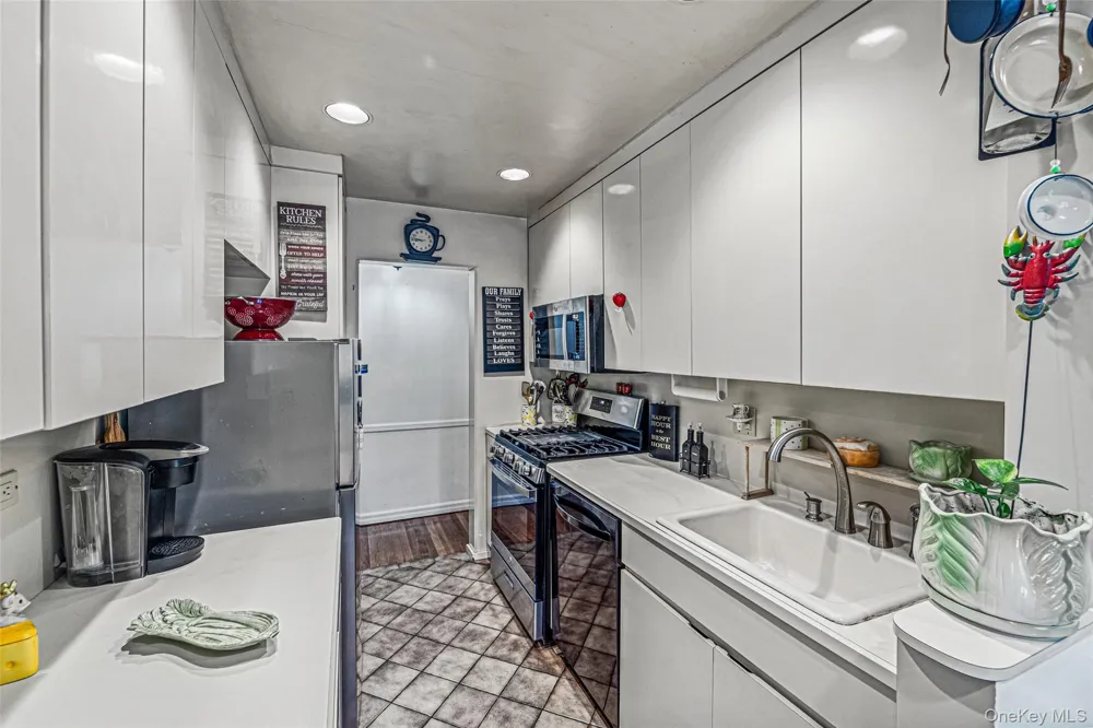 8429 153rd Avenue #3CD Howard Beach, NY 11414