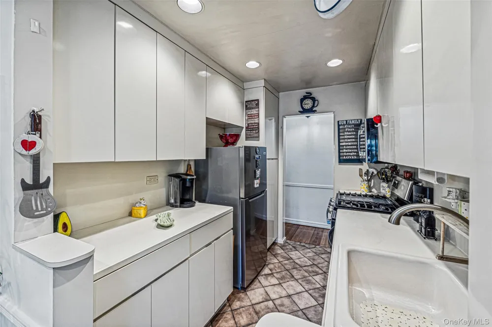 8429 153rd Avenue #3CD Howard Beach, NY 11414