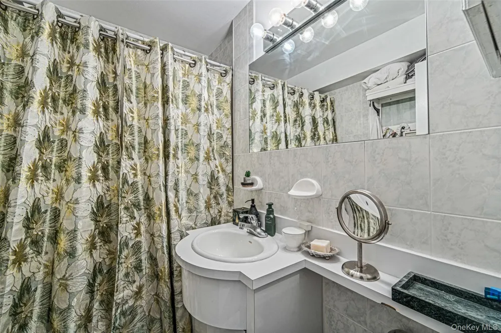8429 153rd Avenue #3CD Howard Beach, NY 11414