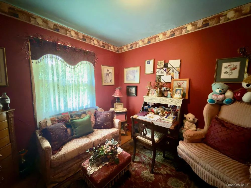 26 W Cookingham Drive Staatsburg, NY 12580