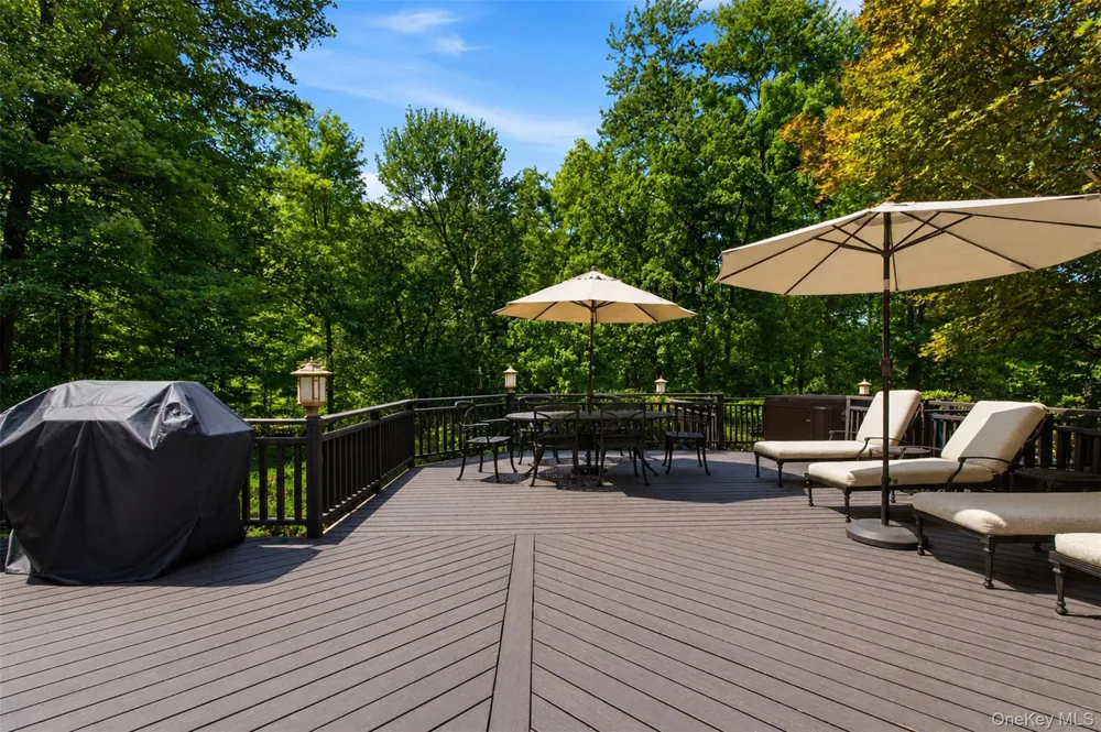 391 Pleasant Hill Drive New City, NY 10956