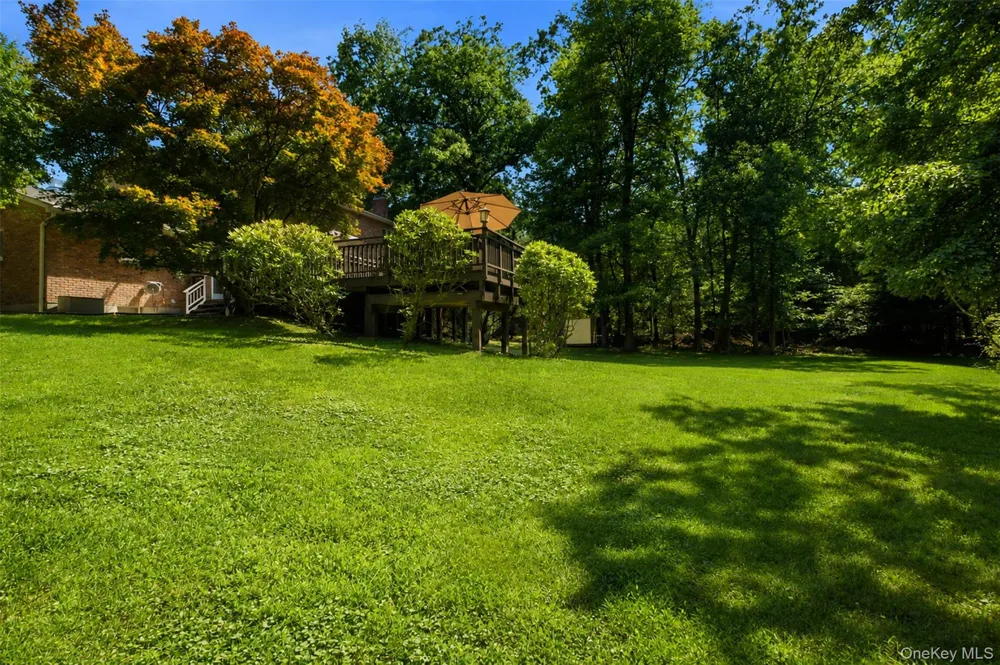 391 Pleasant Hill Drive New City, NY 10956