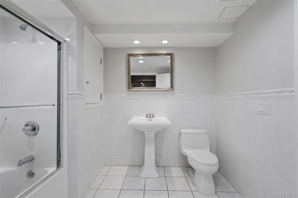 391 Pleasant Hill Drive New City, NY 10956