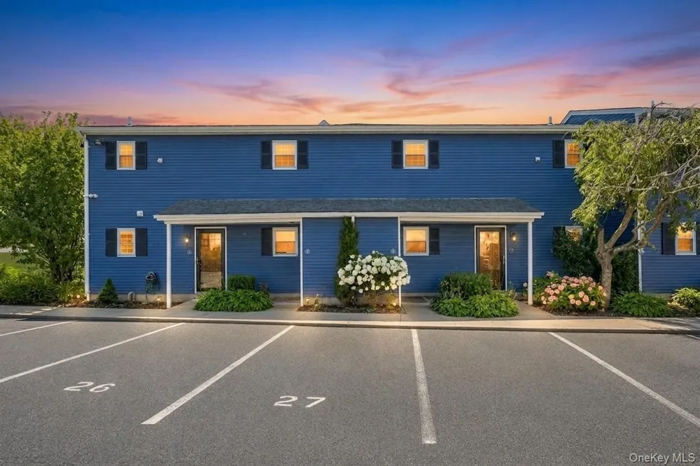 116 Westend Avenue #4 Freeport, NY 11520