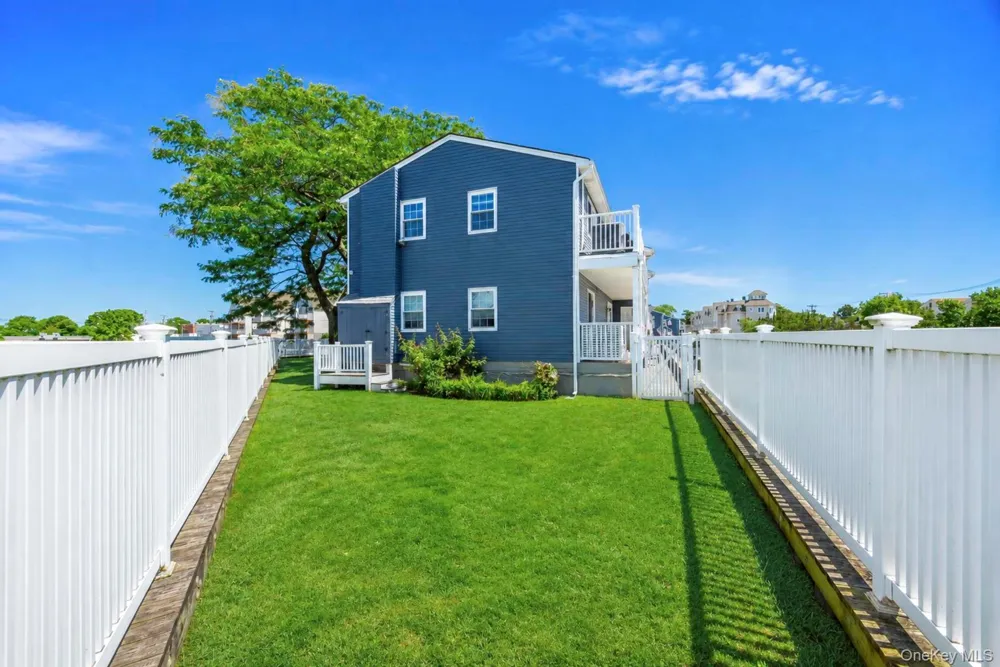 116 Westend Avenue #4 Freeport, NY 11520