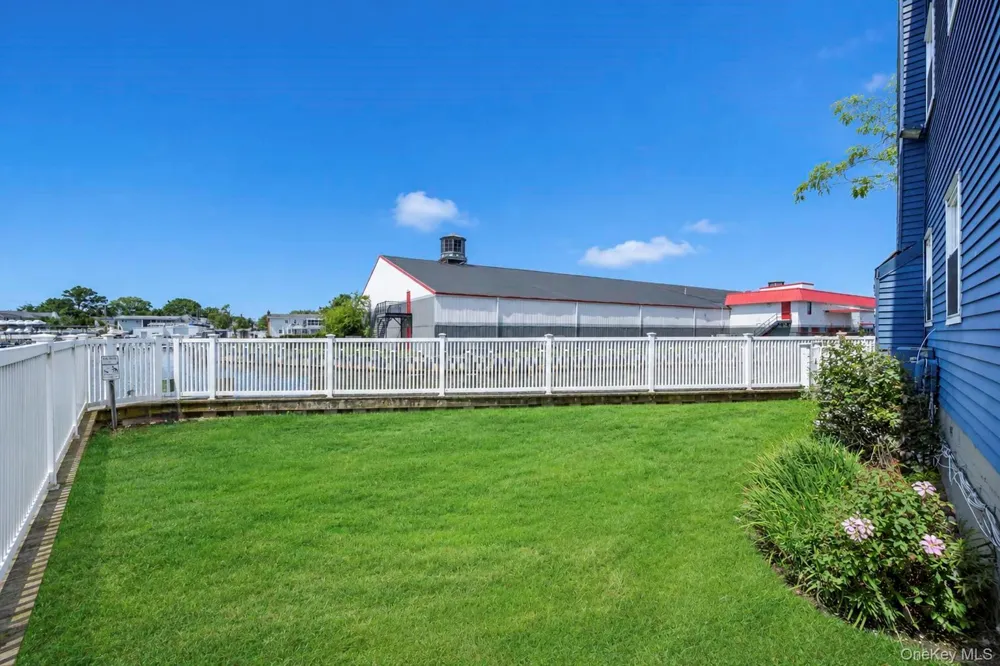 116 Westend Avenue #4 Freeport, NY 11520
