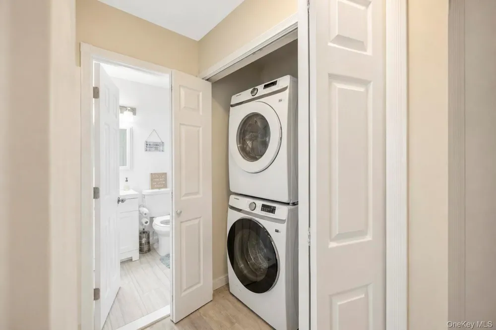 116 Westend Avenue #4 Freeport, NY 11520