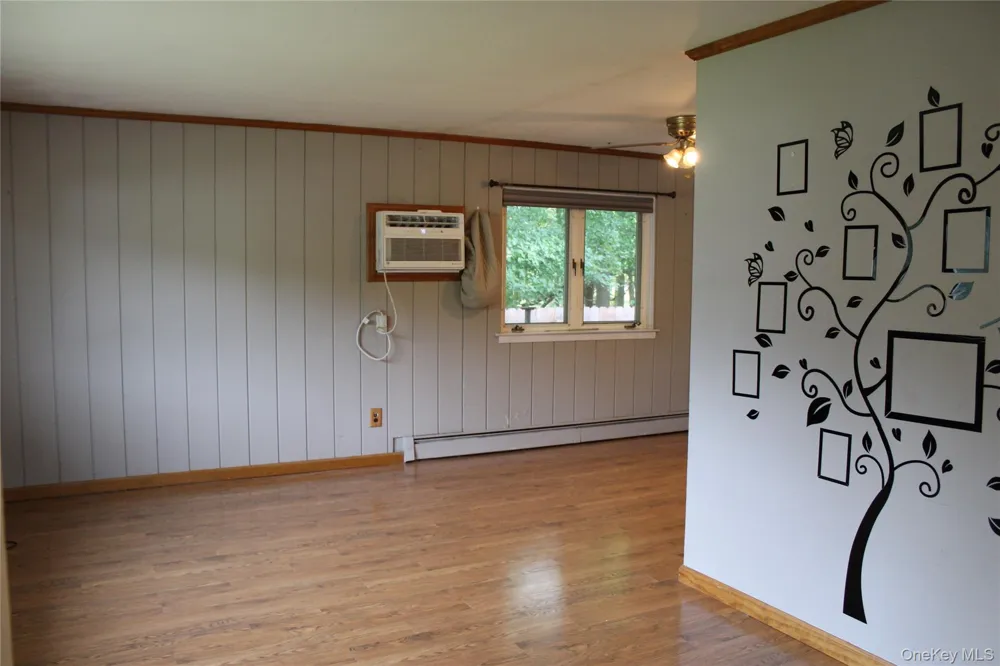 92 Lombardy Drive Shirley, NY 11967