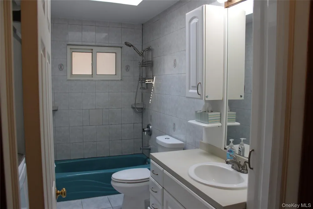 92 Lombardy Drive Shirley, NY 11967