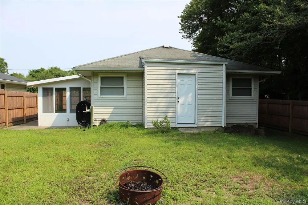 92 Lombardy Drive Shirley, NY 11967
