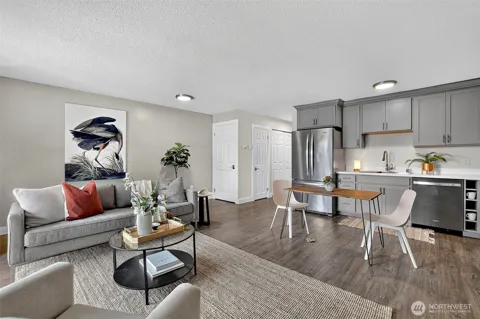 25004 Lake Fenwick Road S #33
