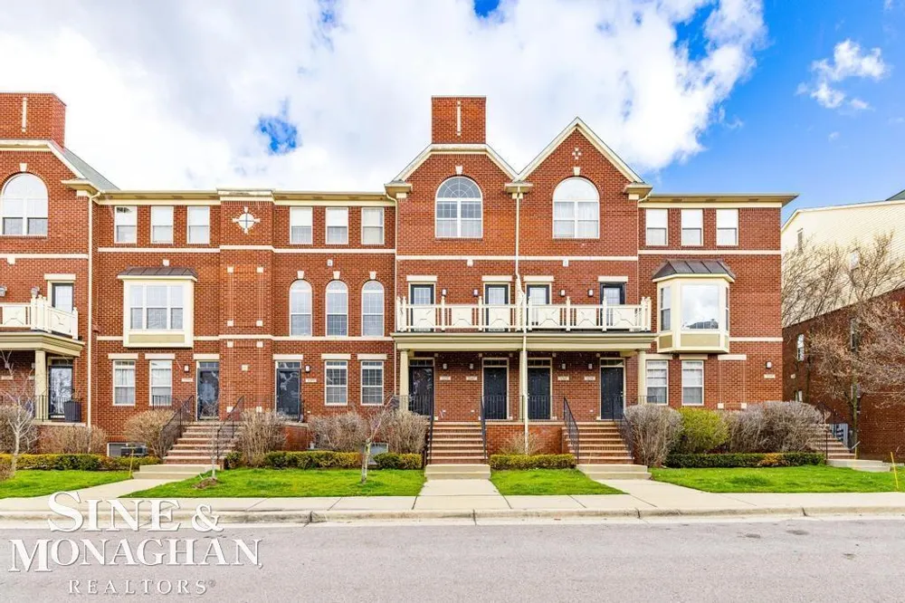 3251 Camden Drive Troy City, MI 48084