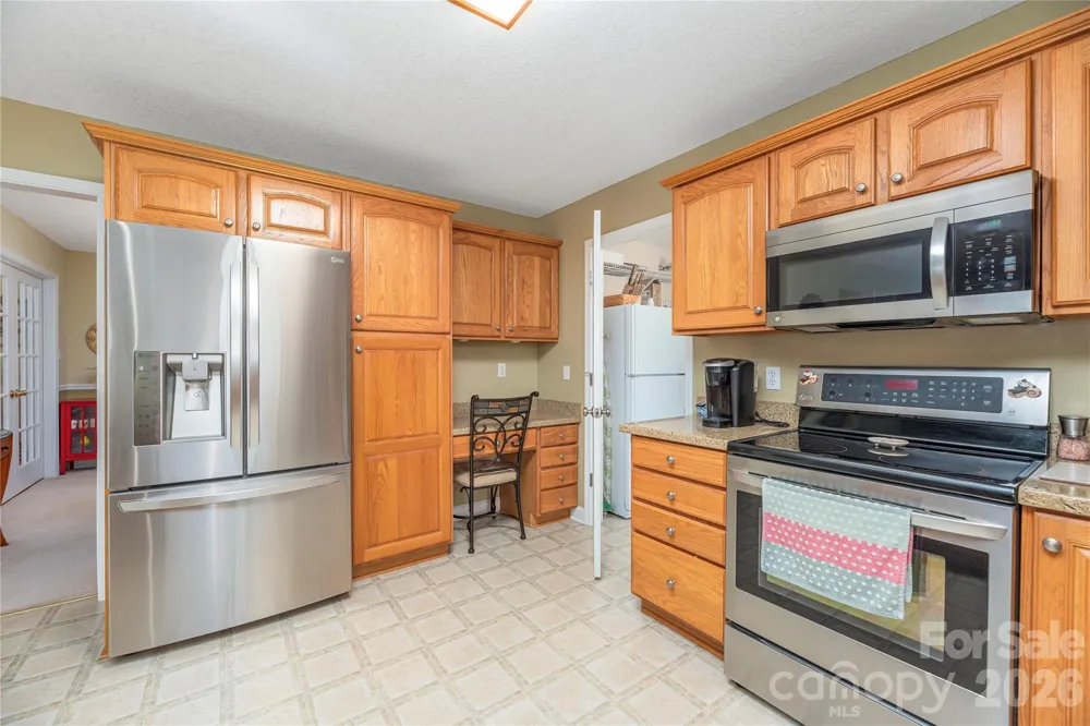 35 Forest Knoll Drive Weaverville, NC 28787