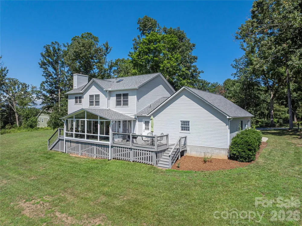 35 Forest Knoll Drive Weaverville, NC 28787