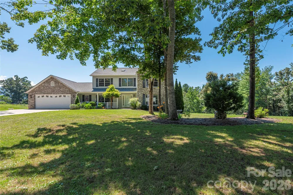 35 Forest Knoll Drive Weaverville, NC 28787