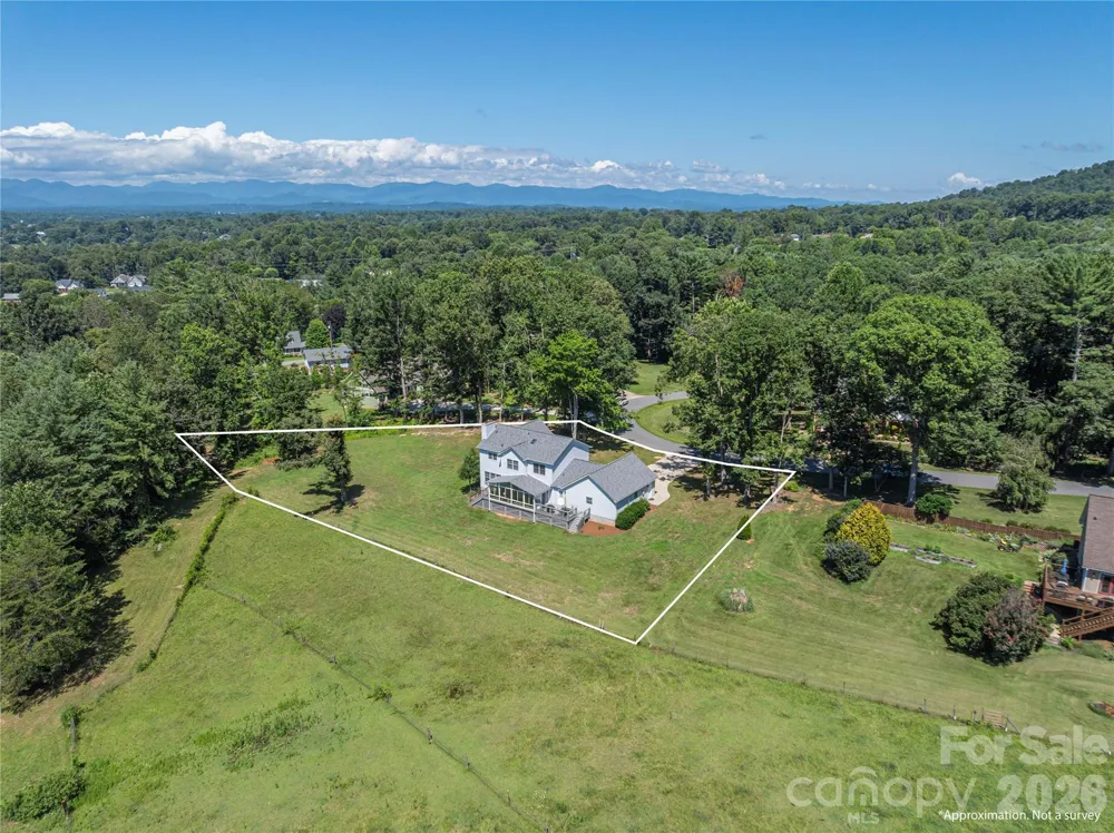 35 Forest Knoll Drive Weaverville, NC 28787