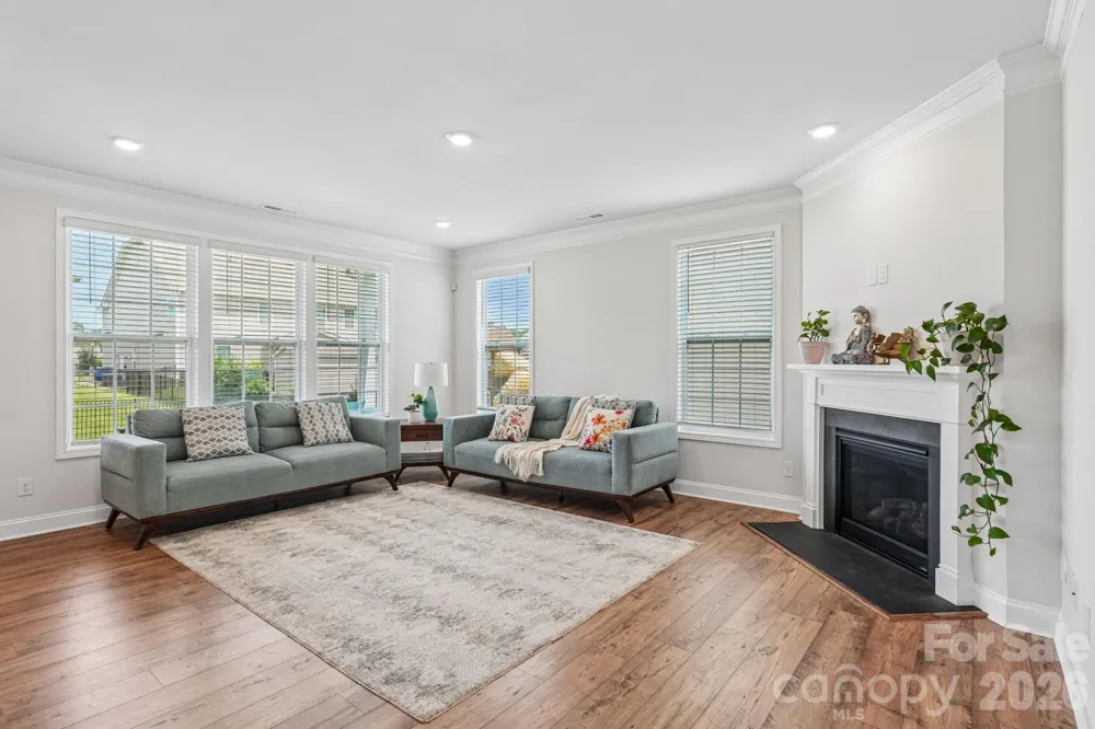 1093 Thoroughbred Drive Iron Station, NC 28080