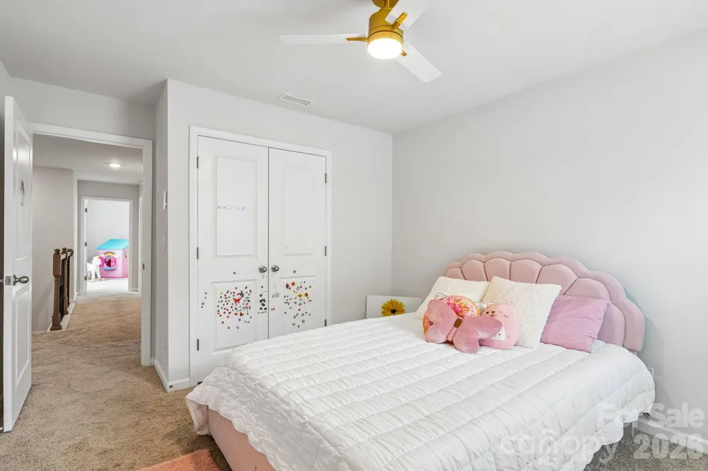 1093 Thoroughbred Drive Iron Station, NC 28080