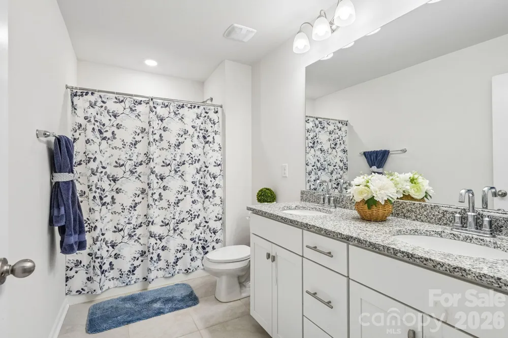 1093 Thoroughbred Drive Iron Station, NC 28080