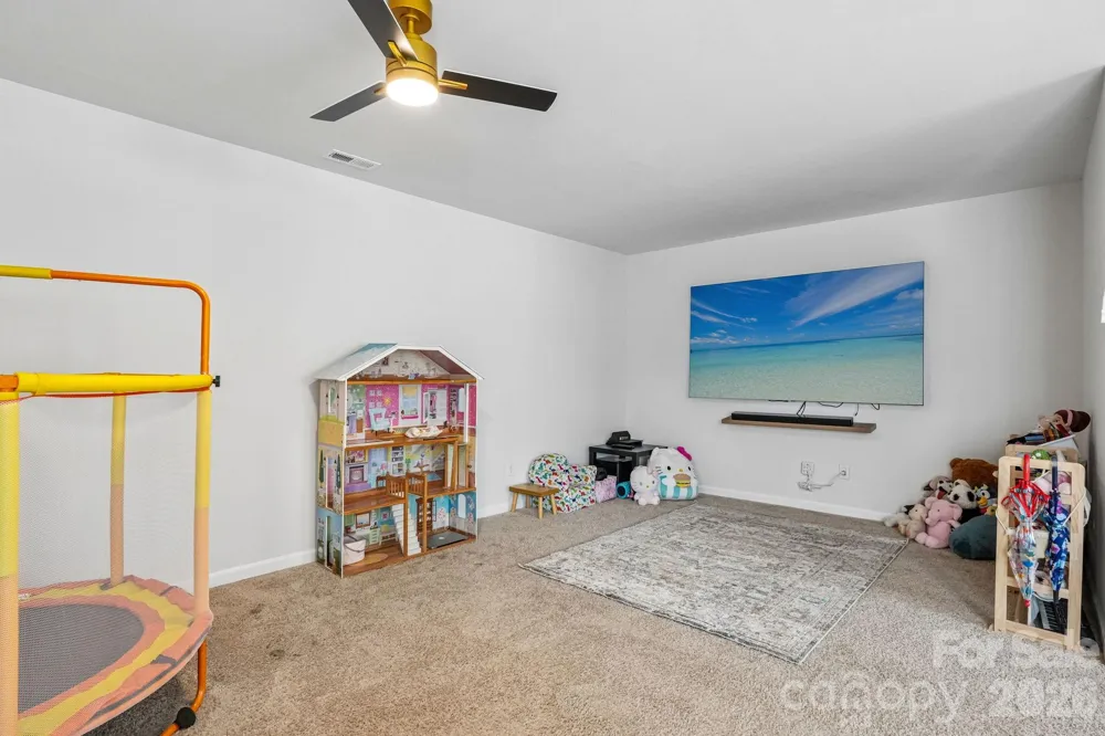 1093 Thoroughbred Drive Iron Station, NC 28080
