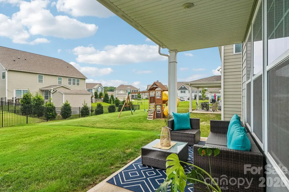 1093 Thoroughbred Drive Iron Station, NC 28080
