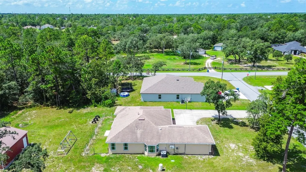 11472 PINE WARBLER AVENUE Brooksville, FL 34614