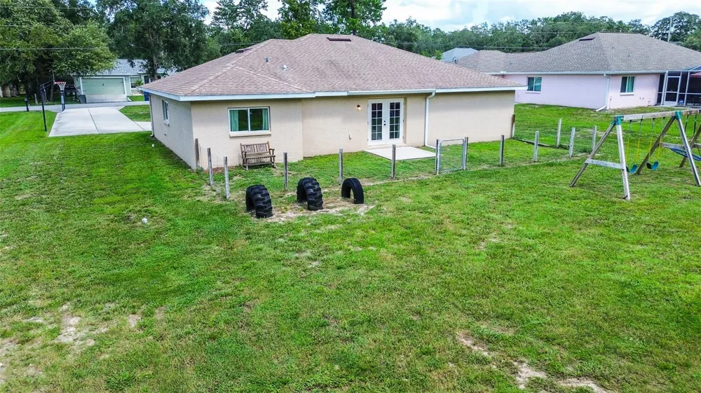 11472 PINE WARBLER AVENUE Brooksville, FL 34614
