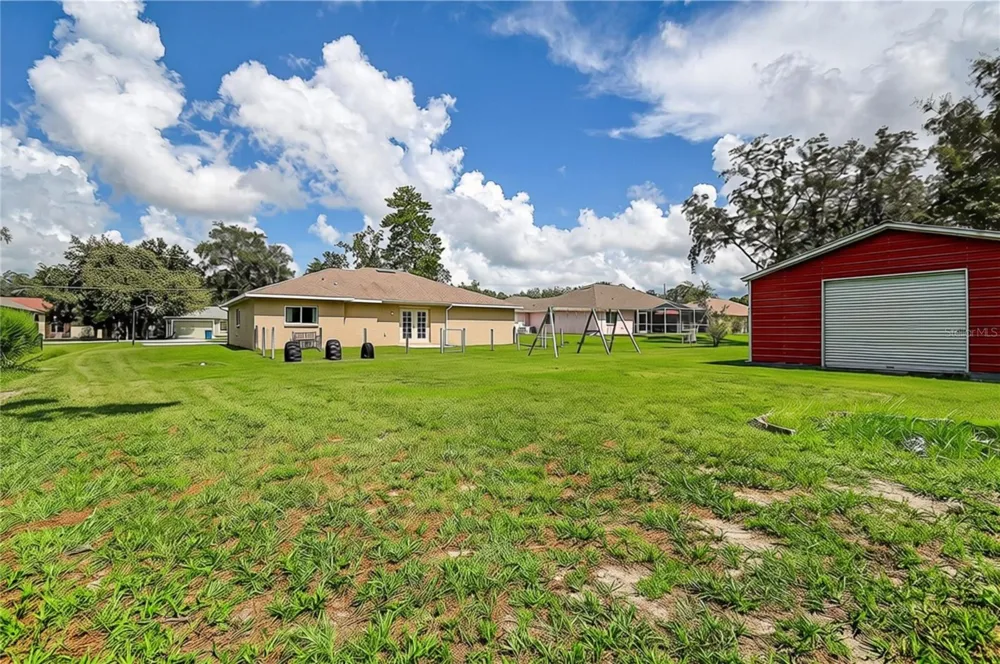 11472 PINE WARBLER AVENUE Brooksville, FL 34614