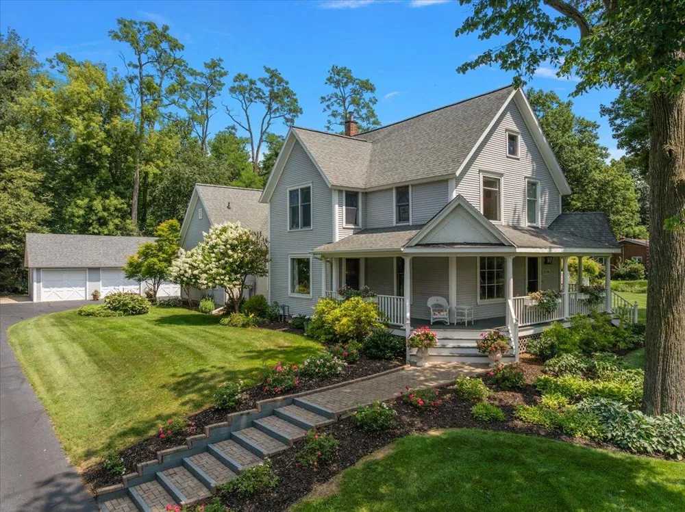 2519 W John Beers Road Stevensville Village, MI 49127