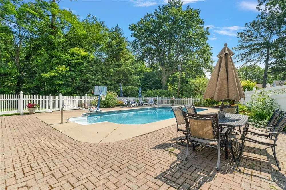 2519 W John Beers Road Stevensville Village, MI 49127