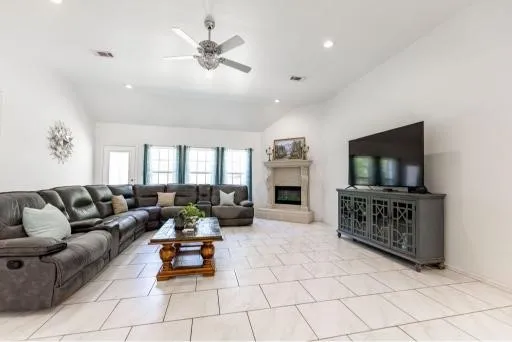 7320 County Road 3512 Quinlan, TX 75474