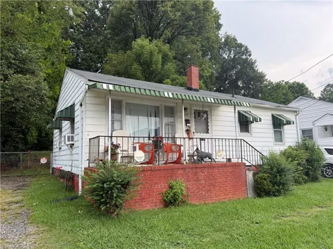 1507 Centennial Street