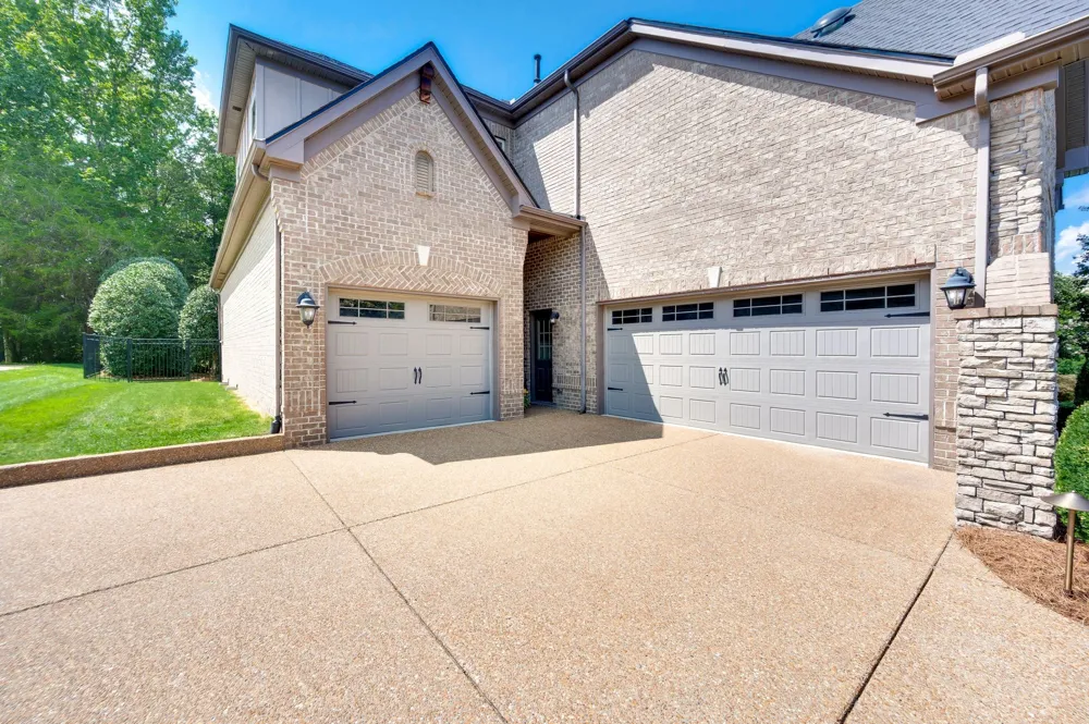 1198 Meadow Bridge Ln Arrington, TN 37014