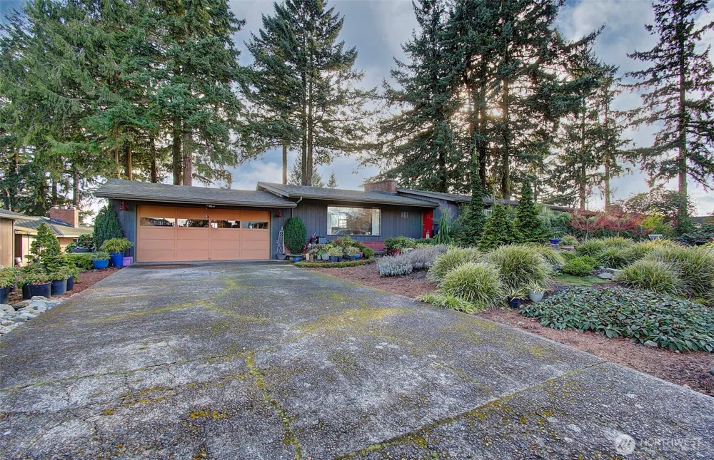 1101 NE 64th Street Vancouver, WA 98665