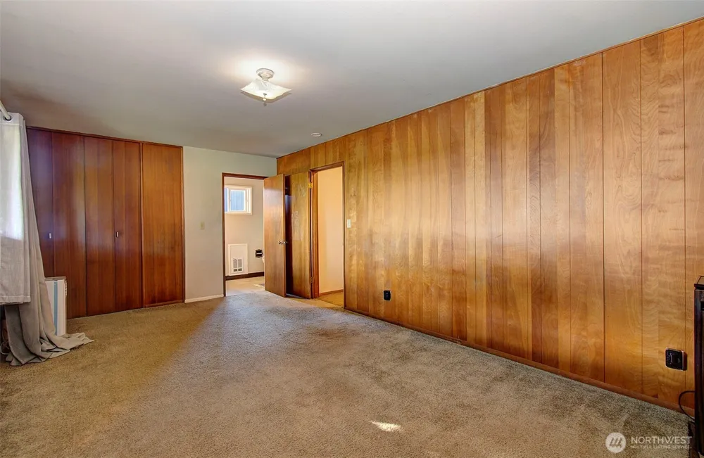 1101 NE 64th Street Vancouver, WA 98665