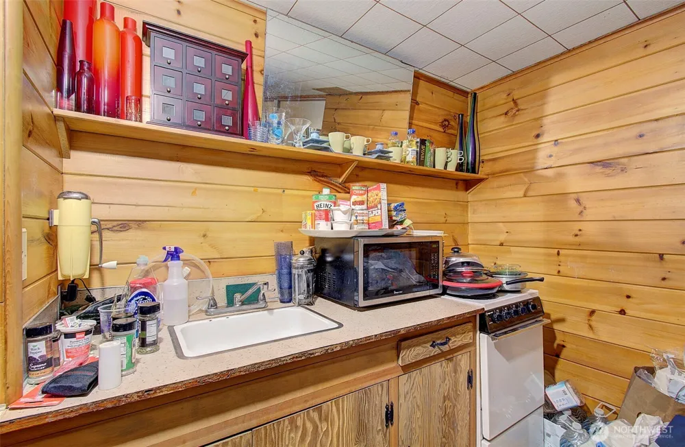 1101 NE 64th Street Vancouver, WA 98665