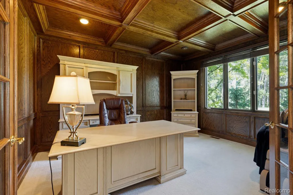 187 Greenan Lane Lake Orion Village, MI 48362