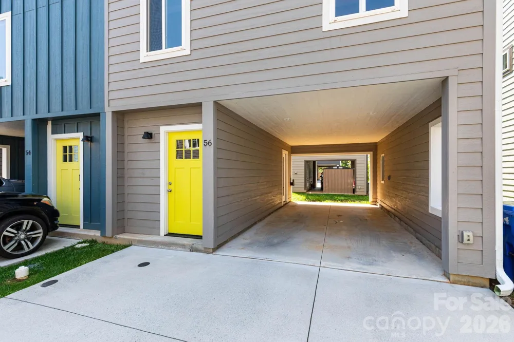 56 W Cascade Street Asheville, NC 28704