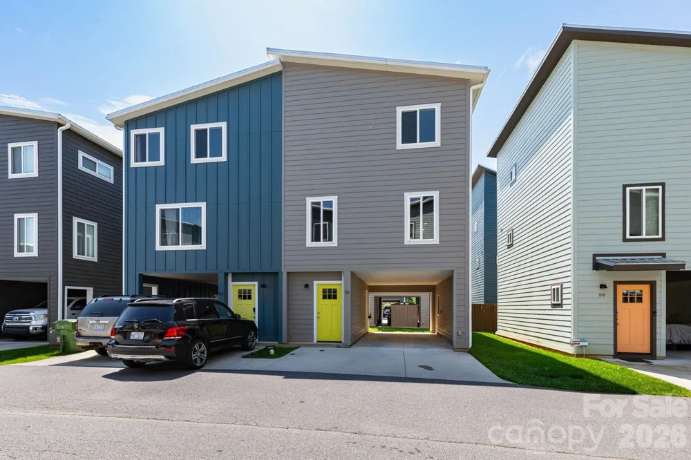 56 W Cascade Street Asheville, NC 28704