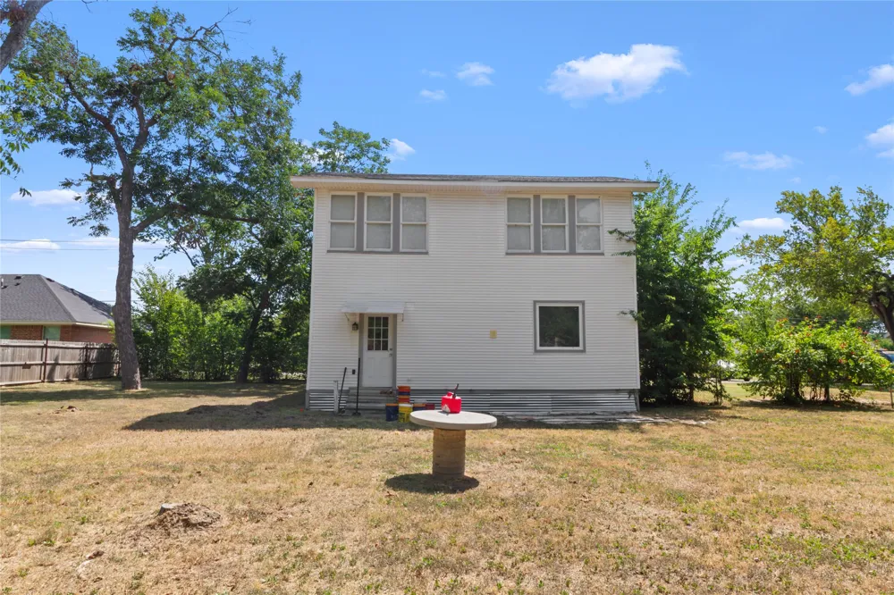 2200 Beaton Street Corsicana, TX 75110