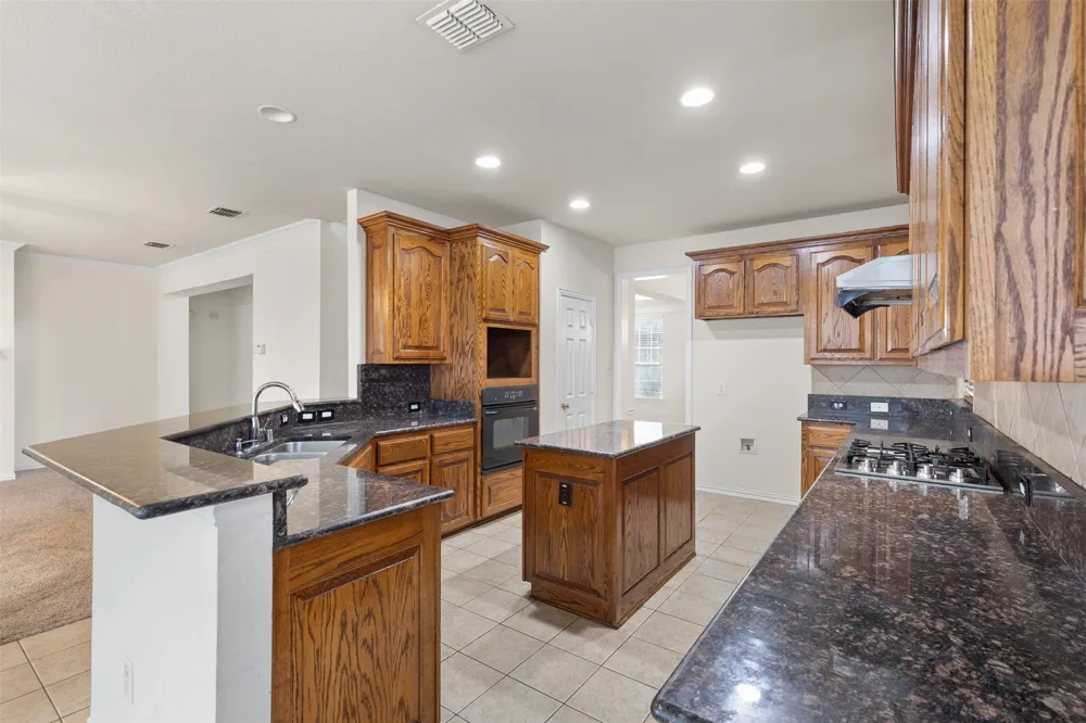 4409 Mitchell Lane Rowlett, TX 75088